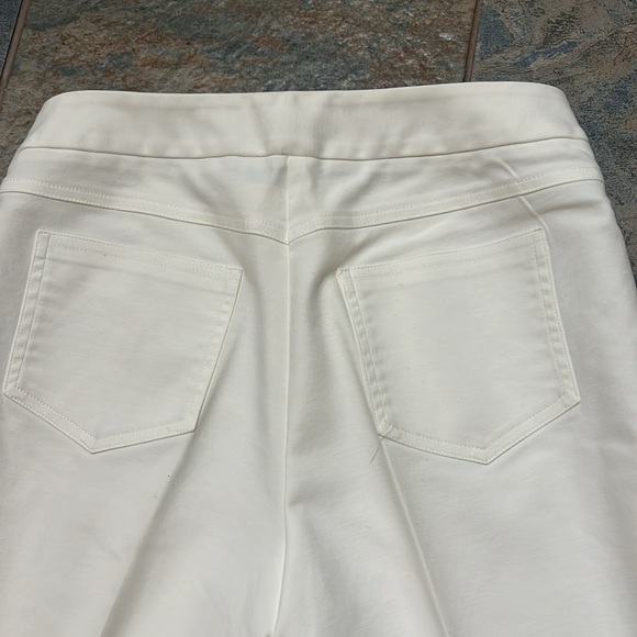 WhiteHouse BlackMarket Crop Pants - Picture 4 of 7